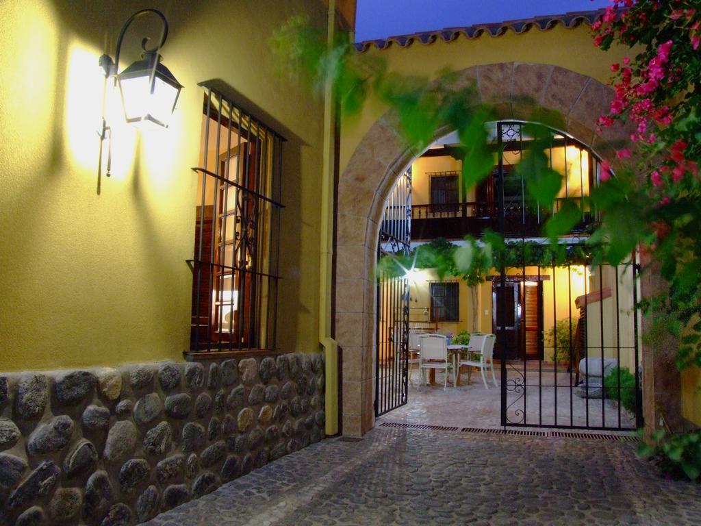 Villa Vicuna Cafayate Boutique Hotel Exterior photo